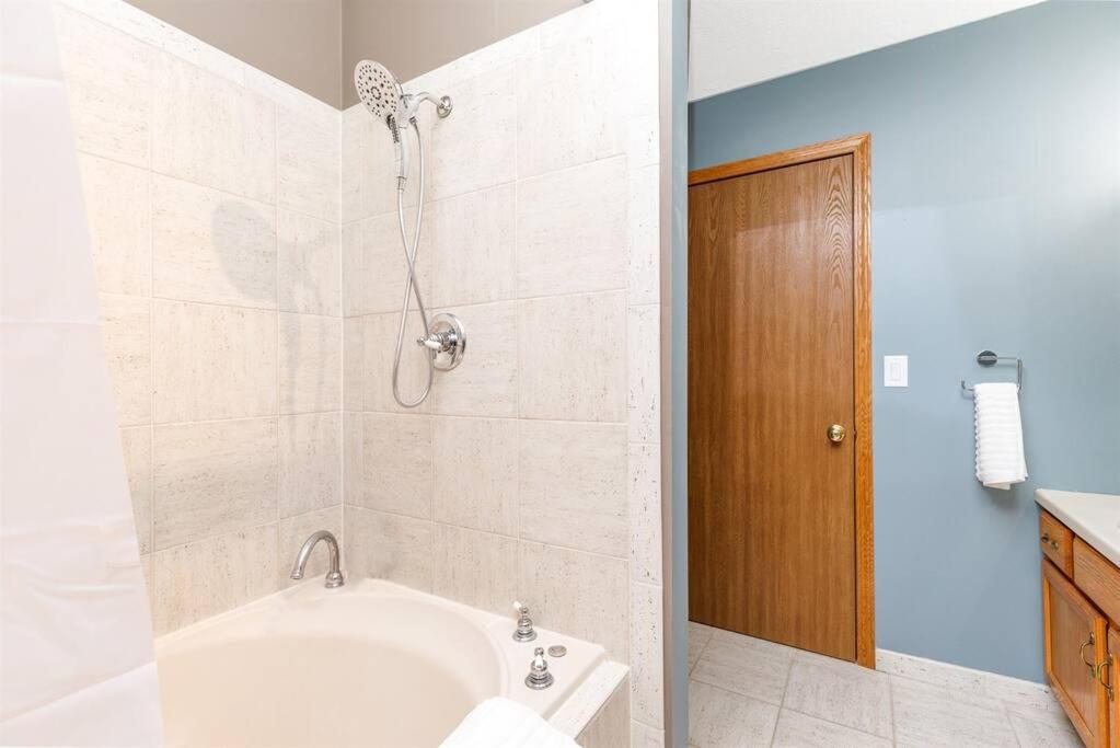 Relaxing 2Bedroom Townhome W/Playroom & Great View Galena Ngoại thất bức ảnh